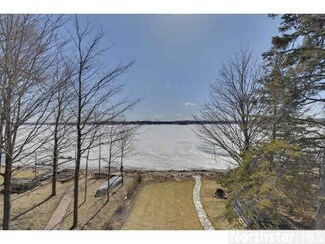 485 Lakeview Ave, Excelsior, MN 55331