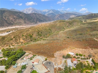 1 Foresthill Ct, San Bernardino, CA 92407