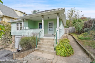 95 Byram Rd, Greenwich, CT 06830
