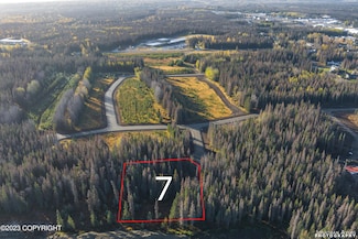 L7 Truly Cir, Soldotna, AK 99669