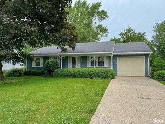 5225 E Marquette St, Chillicothe, IL 61523