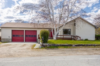523 N 6th St, Hamilton, MT 59840