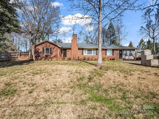 142 Fernwood Cir, Rutherfordton, NC 28139