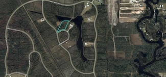 102 Calmwater Cir, Wewahitchka, FL 32465