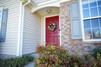 418 Creekside Ln, Spring Hill, TN 37174