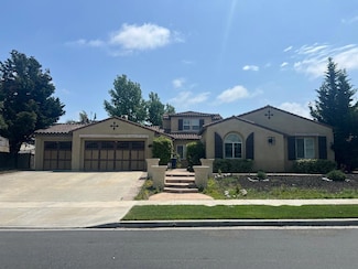 1328 N Paradise Ridge Way, Chula Vista, CA 91915
