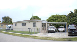 81 E 54th St, Hialeah, FL 33013