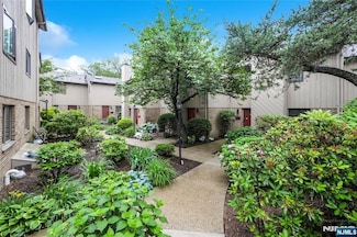 2171A Ellery Ave Unit A, Fort Lee, NJ 07024
