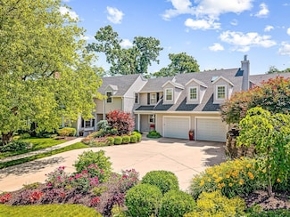 811 Paris Ave, Rockford, IL 61107