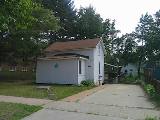 156 S Grant St, Adams, WI 53910