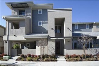 1112 Trinity Ln, Palo Alto, CA 94303