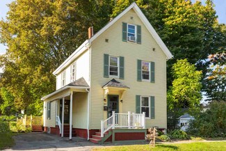 390 Bartlett St, Portsmouth, NH 03801