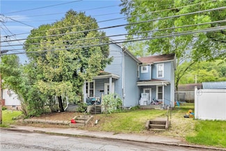 2011 Clark Ave, Wellsville, OH 43968
