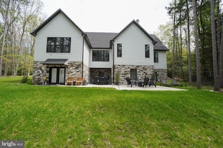 2045 Swallow Falls Rd, Oakland, MD 21550