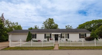 1312 Hawthorne St, Natrona Heights, PA 15065