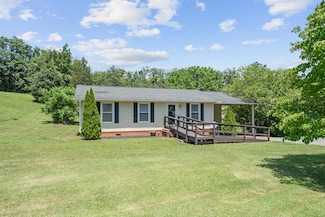 3268 Read Mountain Rd, Roanoke, VA 24019