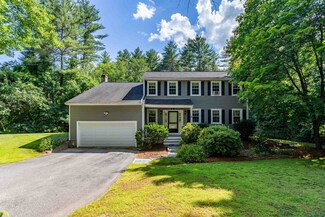 54 Woodward Rd, Merrimack, NH 03054