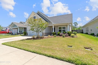107 Drews Ln, Panama City, FL 32405