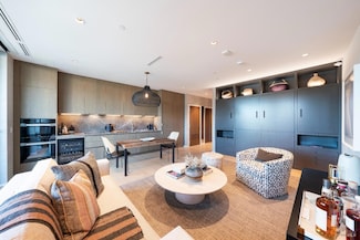 151 Sawmill Cir Unit 103, Healdsburg, CA 95448