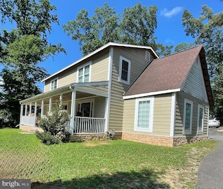 4038 Guinea Rd, Fairfax, VA 22032