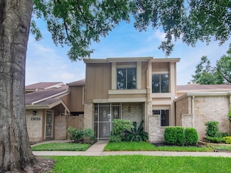 11624 Village Place Dr Unit 327, Houston, TX 77077