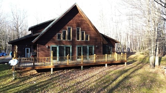 N9640 Sunset Point Rd, Tomahawk, WI 54487