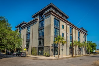 1 Cool Blow St Unit 348, Charleston, SC 29403