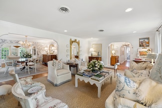643 Terrell Rd, San Antonio, TX 78209