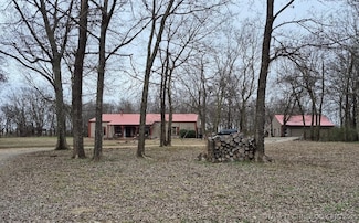 9615 E Pecan Ln, Claremore, OK 74019