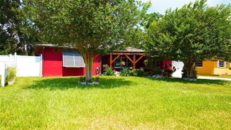 5501 Highland St S, Saint Petersburg, FL 33705