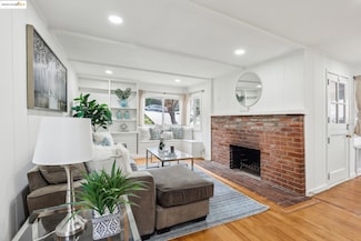 1154 Spruce St, Berkeley, CA 94707