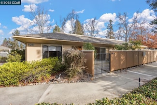 2133 Tice Creek Dr Unit 4, Walnut Creek, CA 94595