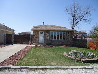 8432 S 78th Ct, Justice, IL 60458