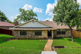 709 Walnut Dr, Lewisville, TX 75067