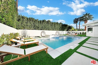456 E Sonora Rd, Palm Springs, CA 92264