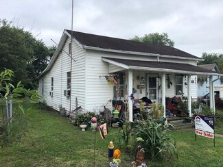308 W High St, McArthur, OH 45651
