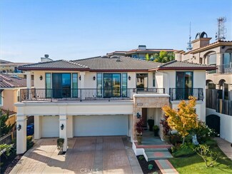 2263 Molino Ave, Signal Hill, CA 90755