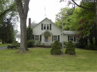 11296 Robson Rd, Grafton, OH 44044
