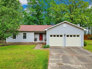 12417 Timber Bend Dr, Little Rock, AR 72211