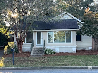 217 S Mobile St, Fairhope, AL 36532