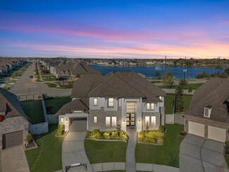 4602 Orchard Creek Ln, Manvel, TX 77578