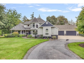 9650 NE Meadow Loop, Newberg, OR 97132
