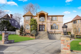 139 Adelaide Ave, Staten Island, NY 10306
