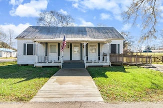 305 S Bridge St, Washington, LA 70589
