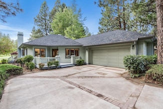 60713 Willow Creek Loop, Bend, OR 97702