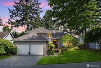 24507 SE 37th St, Issaquah, WA 98029