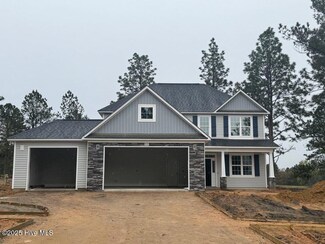 808 Winds Way, Aberdeen, NC 28315