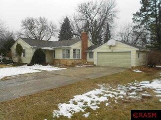 616 S Nicollet St, Blue Earth, MN 56013