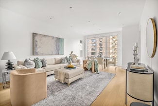 255 E 74th St Unit 6C, New York, NY 10021