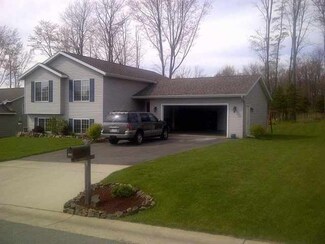6708 Cavin Dr, Wausau, WI 54401